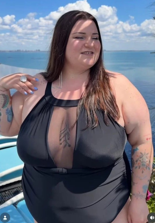 alyona alyona 