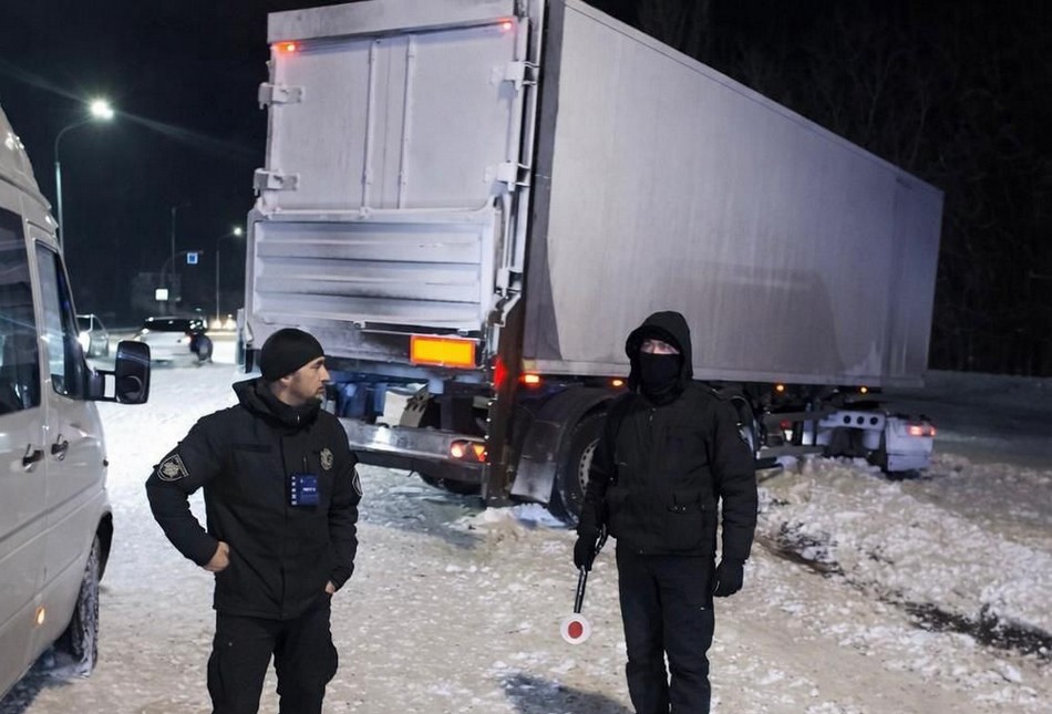 вантажівка