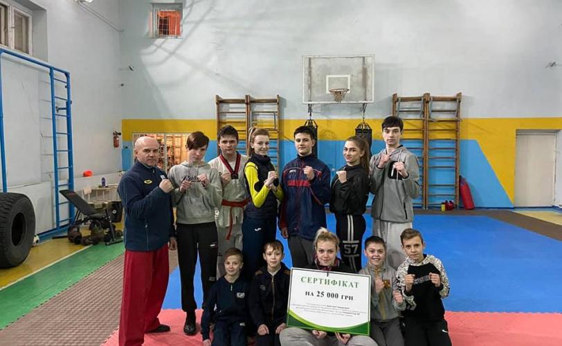 спортсмены