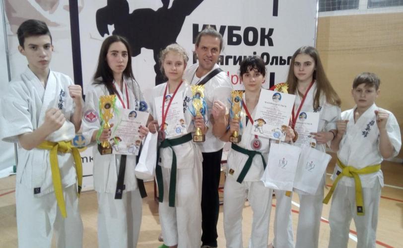 спортсмены