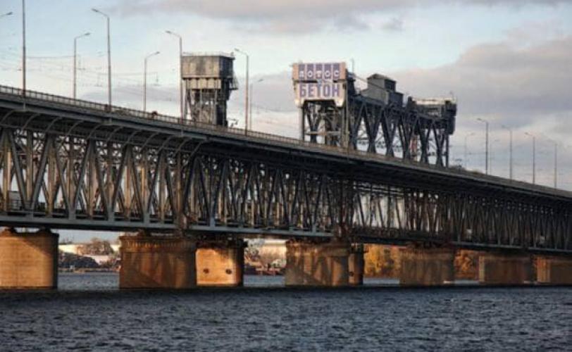 мост