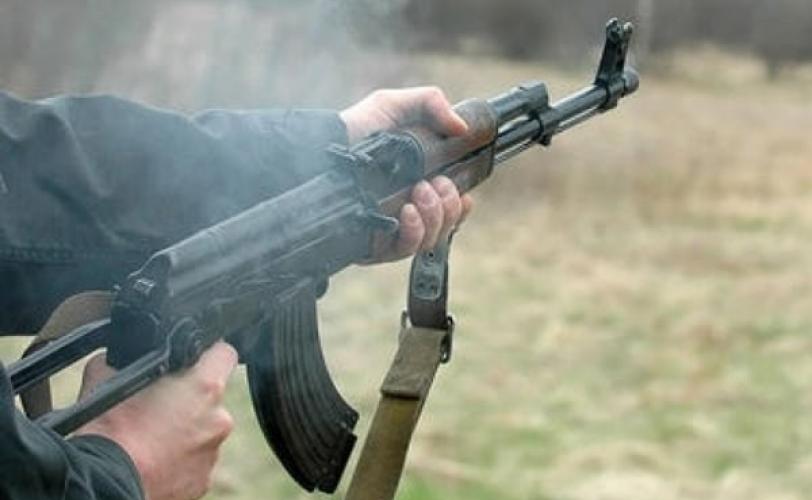 м