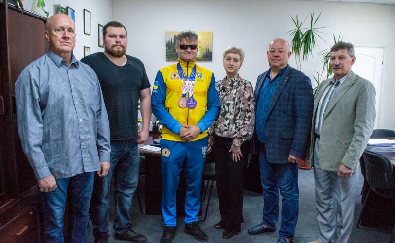 а