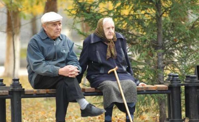і