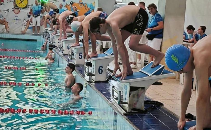 Swim Sharks