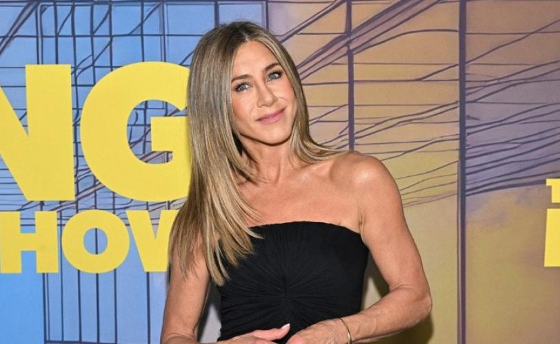 Дженніфер Еністон