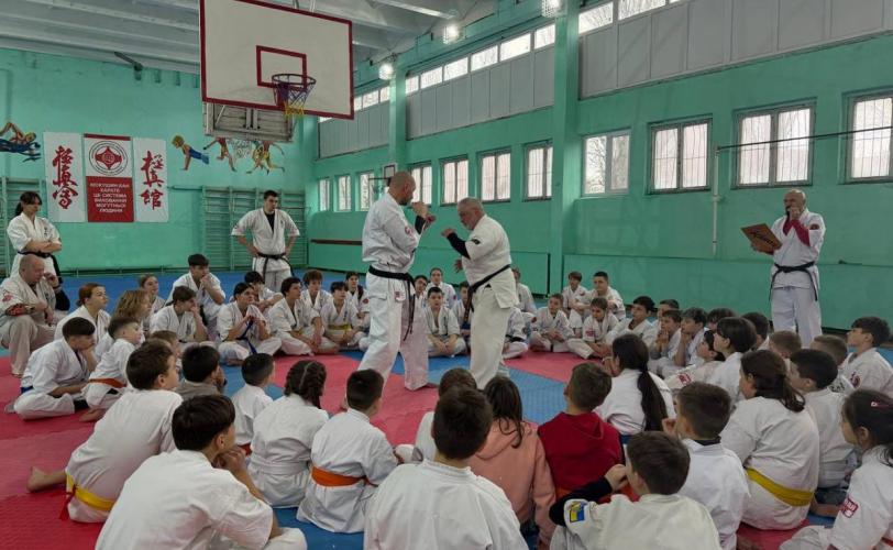 спортсмены