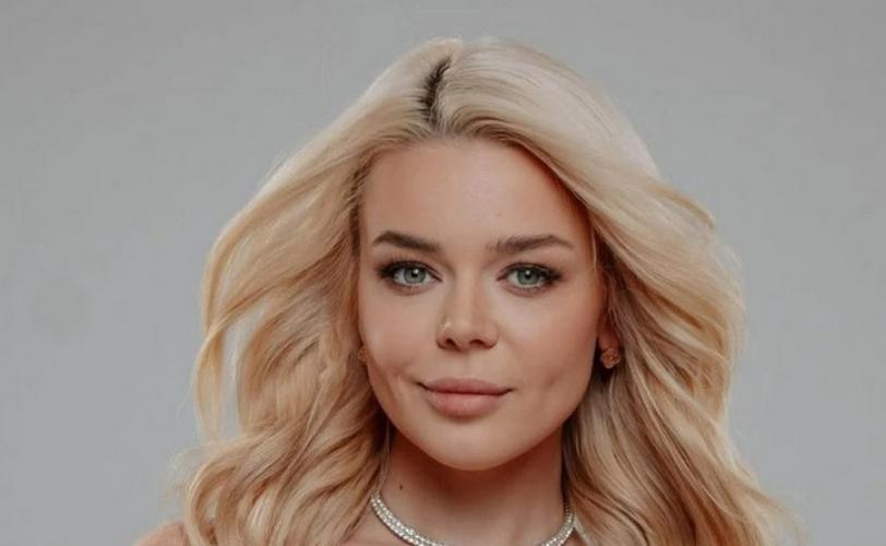 Аліна Гросу