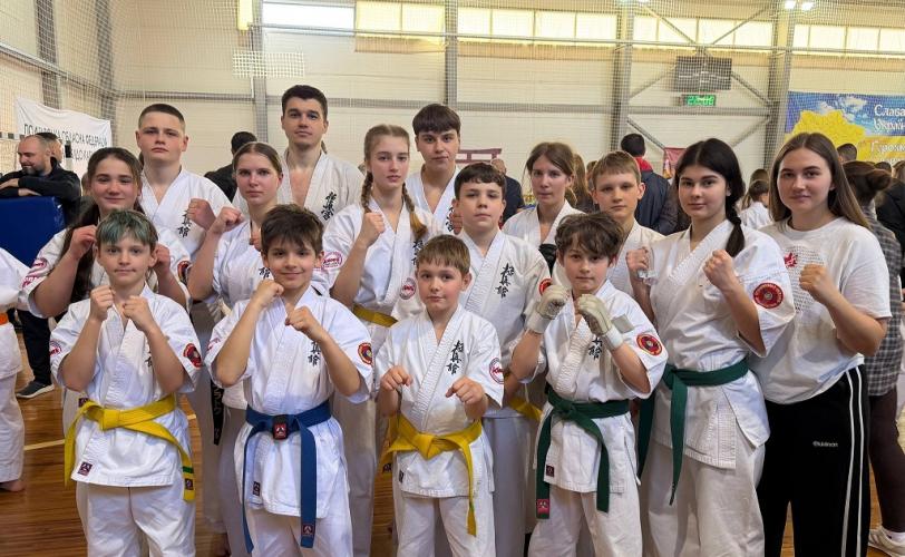 спортсмены