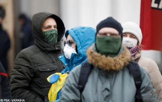 украинцы в масках
