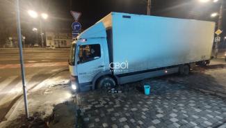 вантажівка 