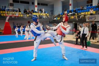 спортсмены