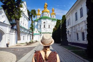 церква