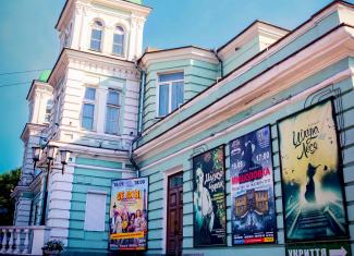  театральний сезон